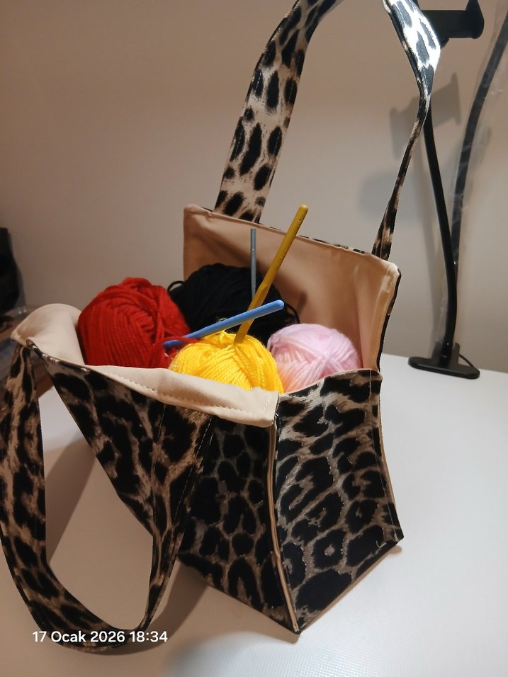Renkli Leopar Desenli elişi Çantası - Görsel 2