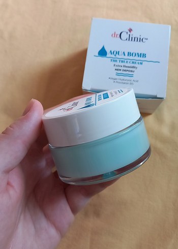 Diğer Dr. Clinic Aqua Bomb Nemlendirici El Kremi 50ml.
