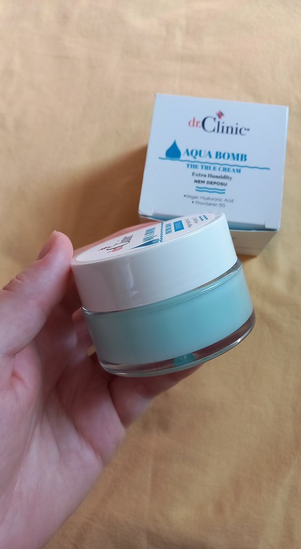 Dr. Clinic Aqua Bomb Nemlendirici El Kremi 50ml. - Görsel 2