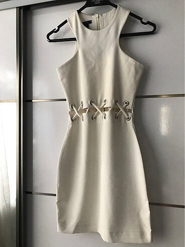 Diğer Beli Çapraz Bağcıklı Elbise