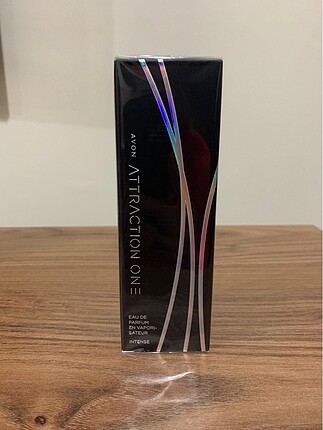 Avon Attractıon One Intense Parfüm