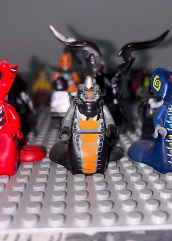 Lego ninjago 3 tane yılan general figür