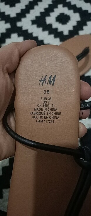 H&M Parmak arası terlik