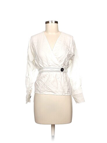 Zara Bluz %70 İndirimli.