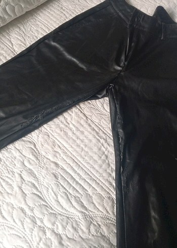 Kadın Siyah Deri Midi Pantolon - Görsel 5