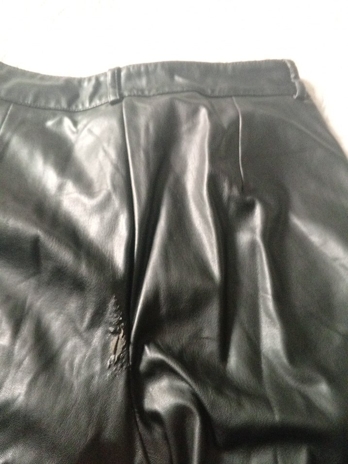 Kadın Siyah Deri Midi Pantolon - Görsel 4