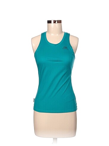 Decathlon Bluz %70 İndirimli.