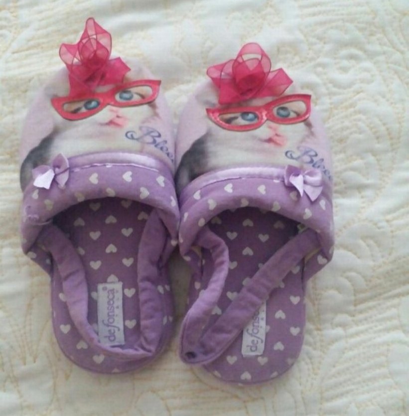 Mor Nakışlı Kız Ev Terliği - Görsel 4