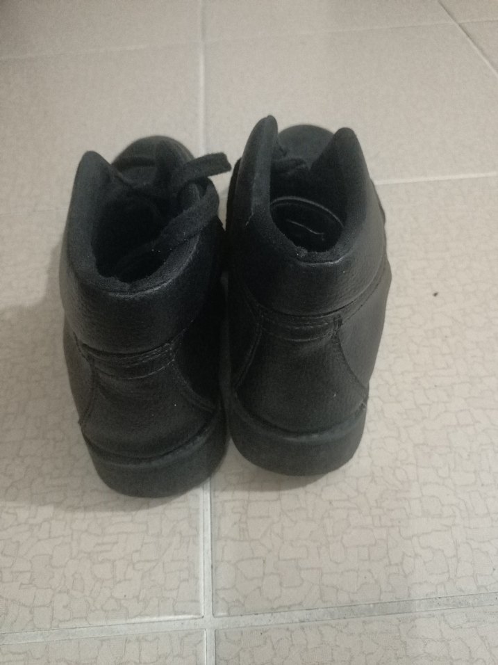 Siyah Minimalist Erkek Kauçuk Bot - Görsel 3