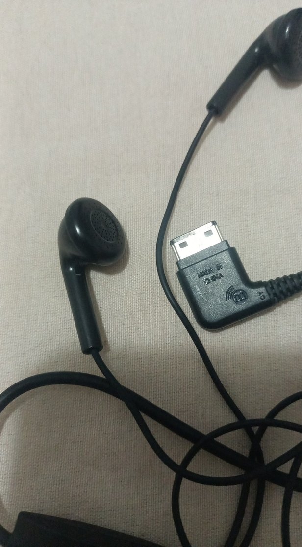 Samsung Tuşlu Telefonlar için Orjinal Kulaklık "Sıfır" - Görsel 2