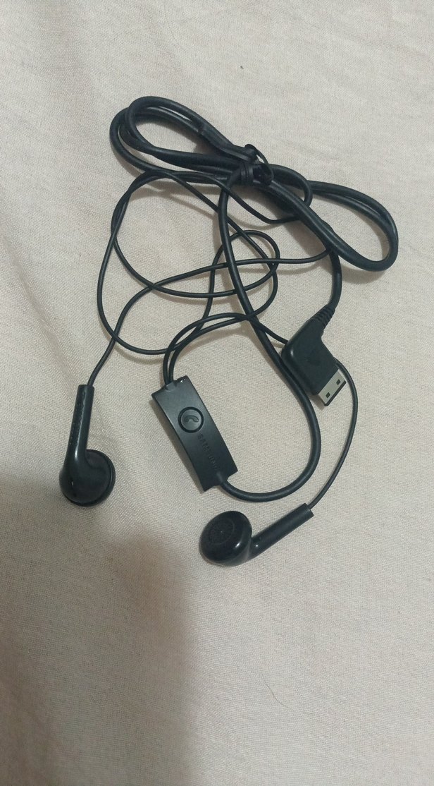 Samsung Tuşlu Telefonlar için Orjinal Kulaklık "Sıfır" - Görsel 3