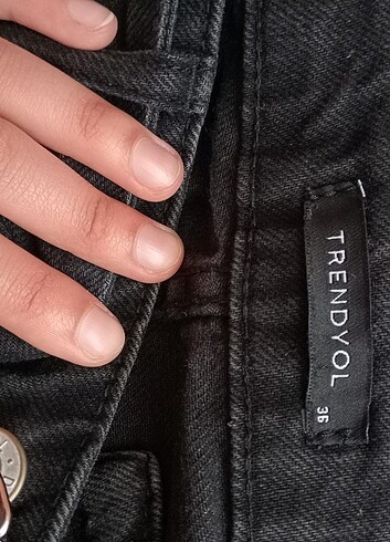 36 Beden siyah Renk TRENDYOLMİLLA KOT PANTOLON 