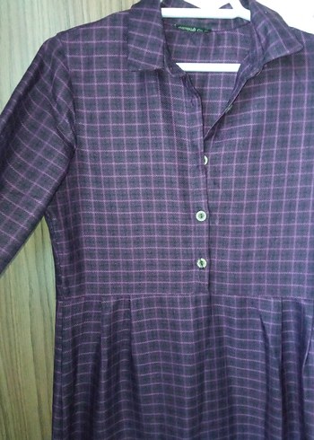 Uzun Mor Kadın Elbise Düğmeli ve Uzun Kollu - Görsel 5