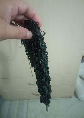 Siyah Zincir Detaylı Kadın El Zinciri - Görsel 4