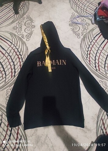 Balmain kapüşonlu sweatshirt 