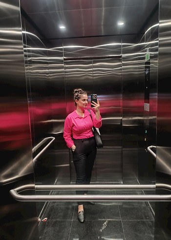 Parlak Pembe, Uzun Kollu Ofis Gömleği