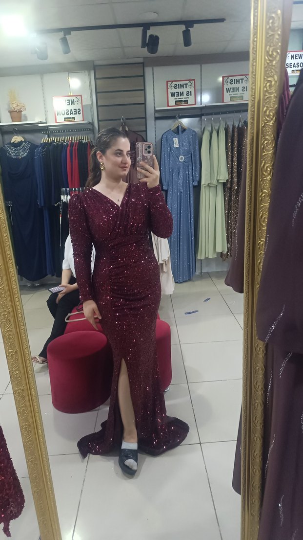 Bordo Parlak Uzun Drapeli V Yaka Abiye - Görsel 5