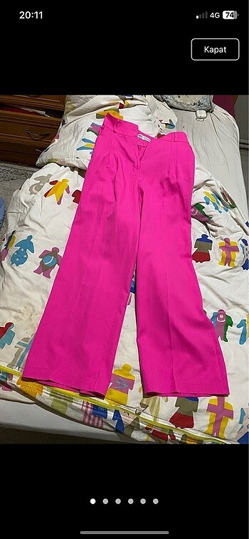 Pembe pantolon