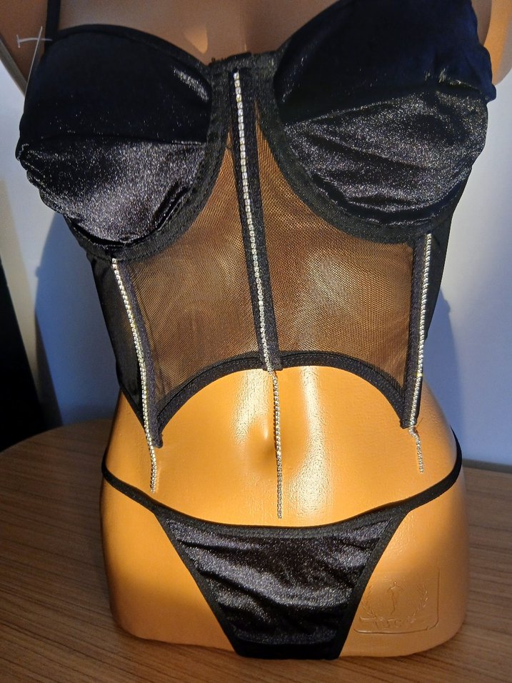 Siyah Gotik Mini Sütyen Takımı - Görsel 2