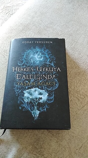 Herkes Uykuya Daldığında Yaşam Ağacı Ciltli - ötenazi okulu cilt