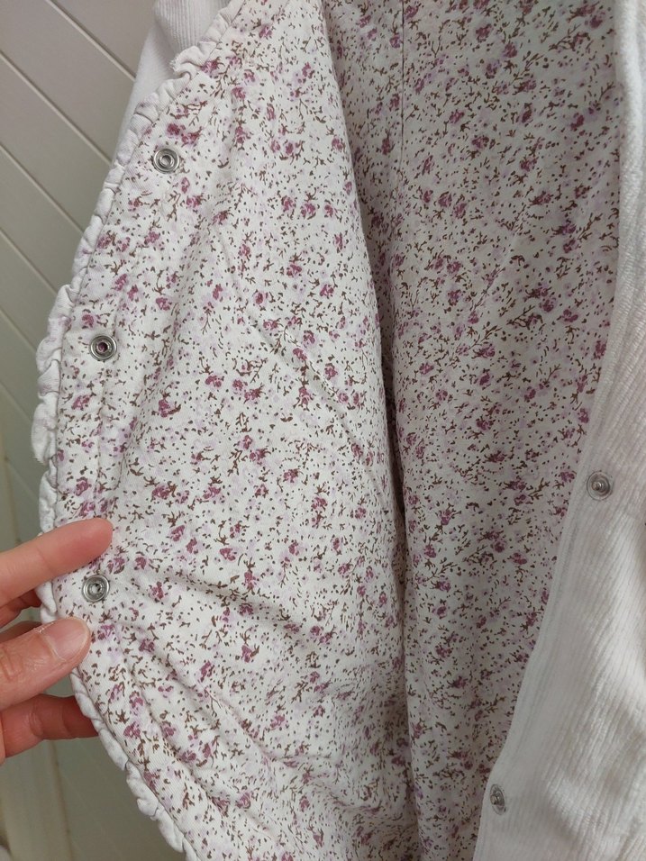 Kız Bebek Nakışlı Beyaz Astronot Tulumu - Görsel 5