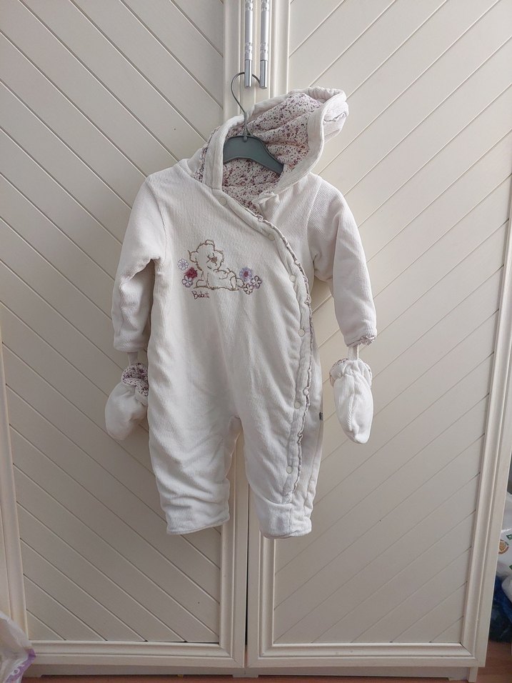 Kız Bebek Nakışlı Beyaz Astronot Tulumu - Görsel 2