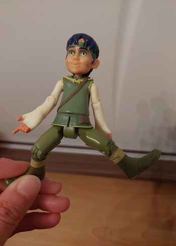  Khaki ve Mor Renkli Aksiyon Figürleri
