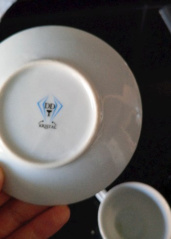 Beyaz Seramik Fincan ve Tabak Seti - Görsel 4