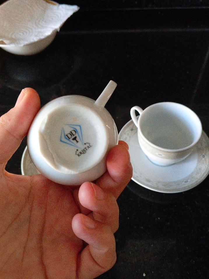 Beyaz Seramik Fincan ve Tabak Seti - Görsel 5