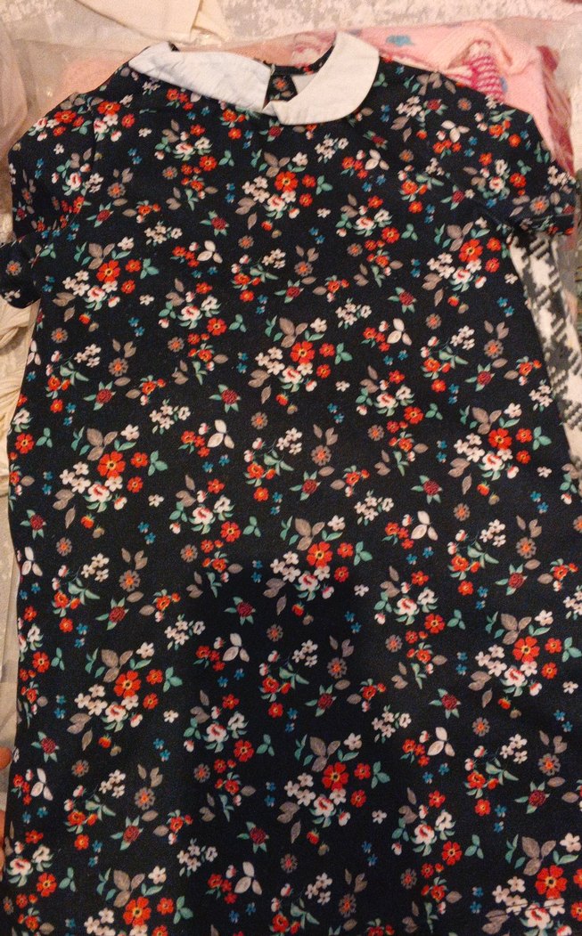 Çiçek Desenli Kız Bluzu, V Yakalı, Uzun Kollu - Görsel 3