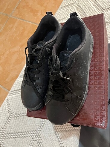 Adidas advantage