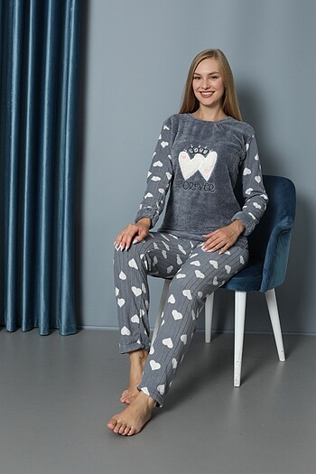 Kadın Kışlık Polar Pijama Takımı