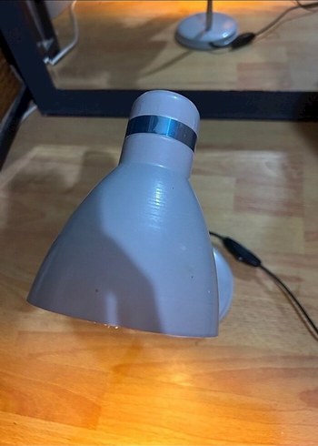 Koyu gri Masa Lambası - Görsel 4