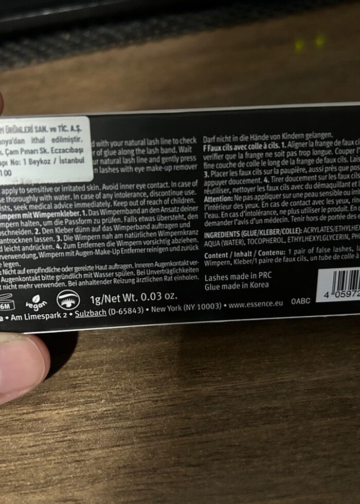 Essence takma kirpik - Görsel 3