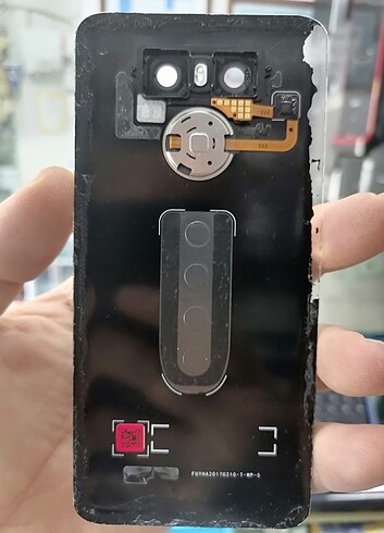 LG G6 H870 ORJINAL ARKA KAPAK KIRIK LENS VE PARMAK İZİ ÜSTÜNDE