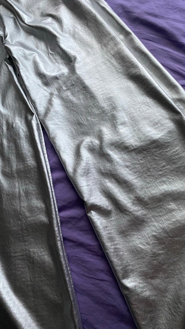 Gri Parlak Kadın Pantolon - Görsel 2