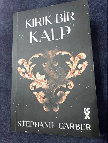 Kırık bir kalp Stephanie garber