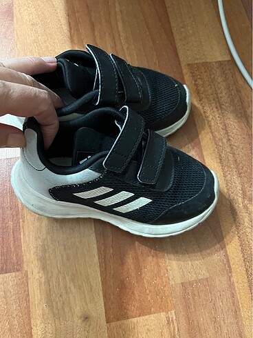 Adidas ayakkabı