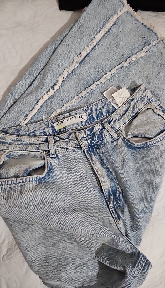 Düğmeli, bol kesim midi kot pantolon - Görsel 2