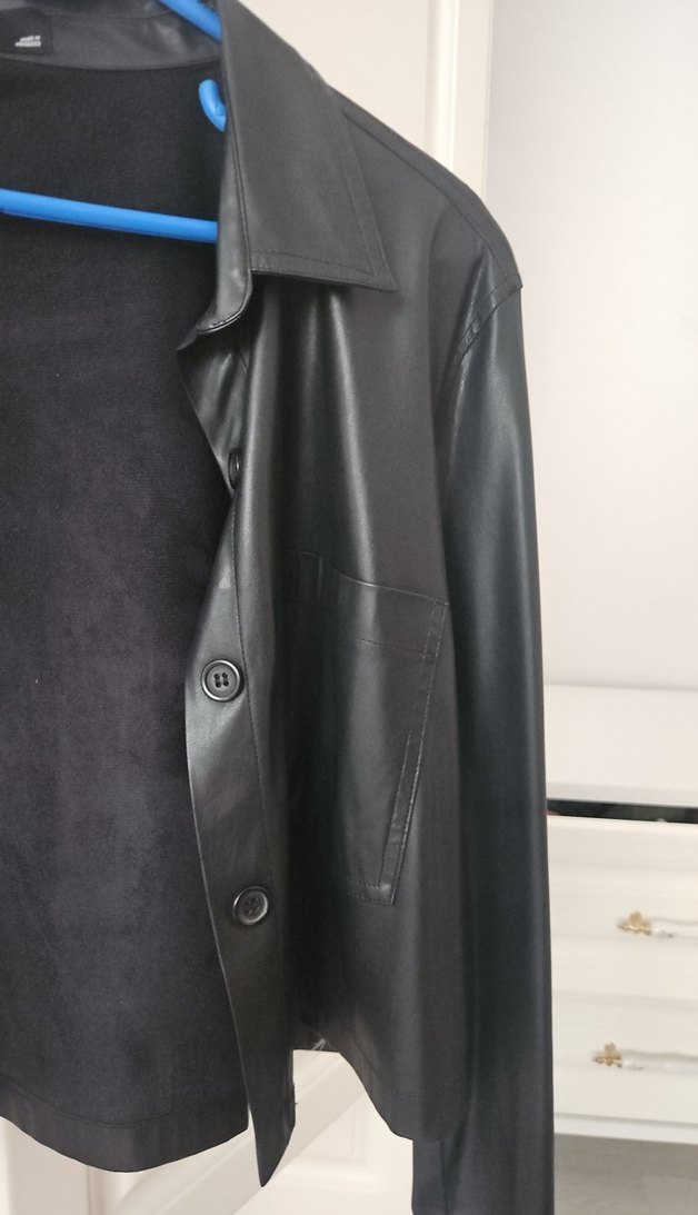 Siyah Düğmeli Deri Kadın Ceket - Görsel 3