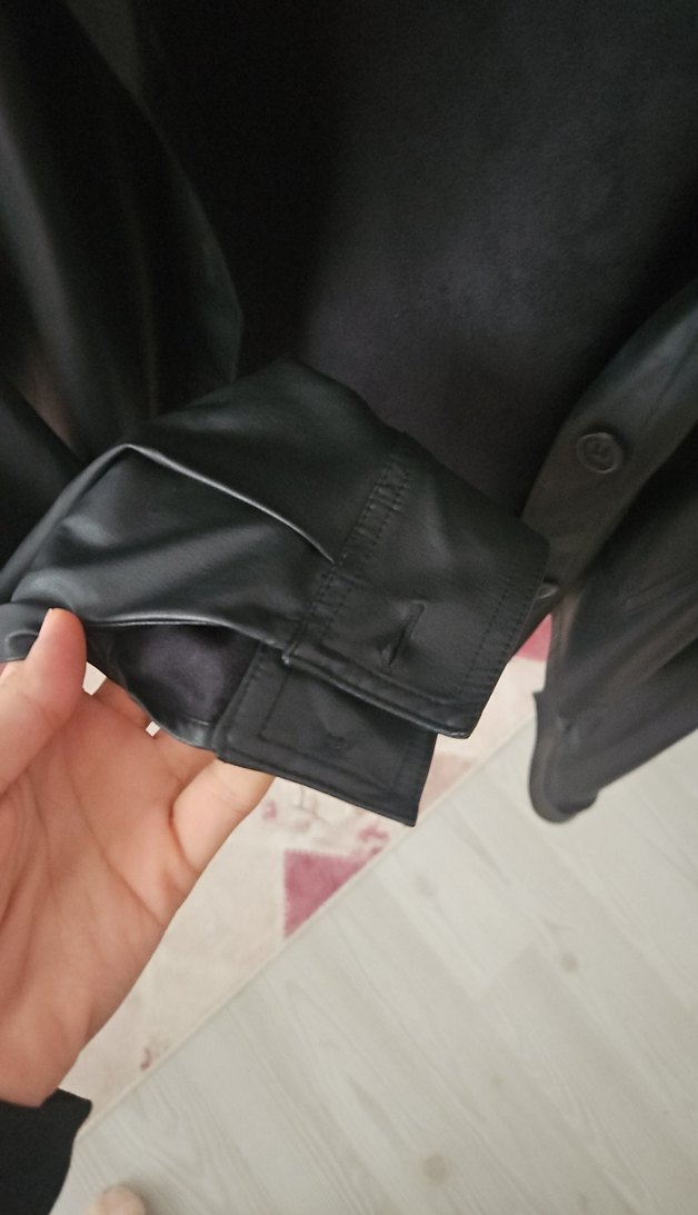 Siyah Düğmeli Deri Kadın Ceket - Görsel 5