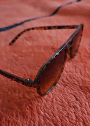 Kahverengi Kürklü Kadın Güneş Gözlüğü - Görsel 3