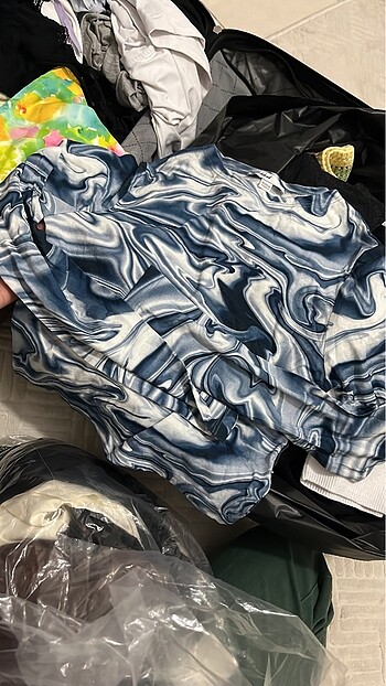 Zara Bluz subdued marka