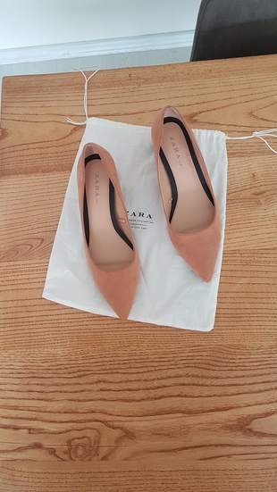 zara stiletto