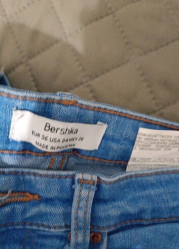 Bershka jean