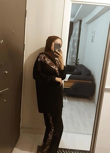 Leoparlı tunik takım