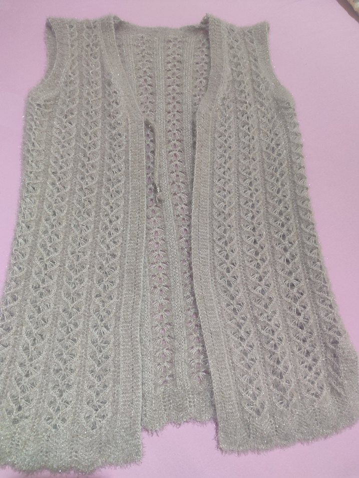 Gri Örgü Kadın Yelek V Yaka - Görsel 4