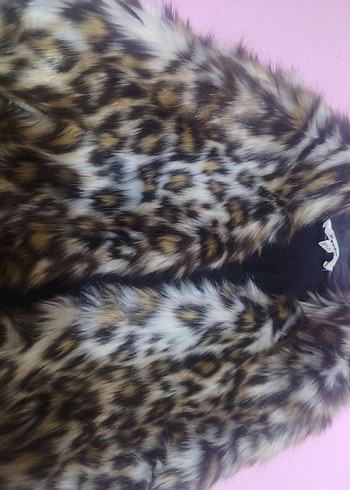 Leopar Desenli Kürklü Kadın Yelek - Görsel 3