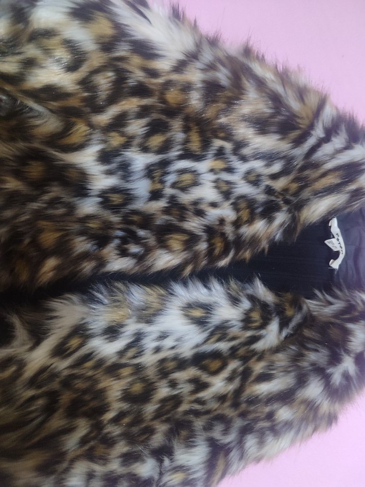 Leopar Desenli Kürklü Kadın Yelek - Görsel 3