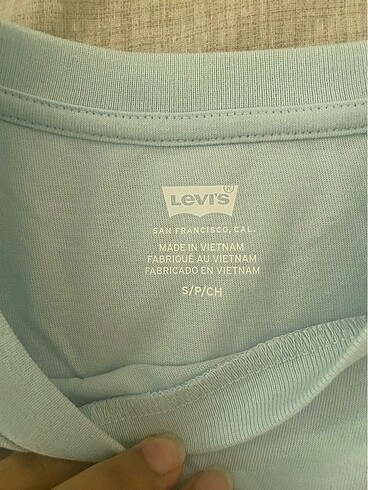 Levis Levis tshirt